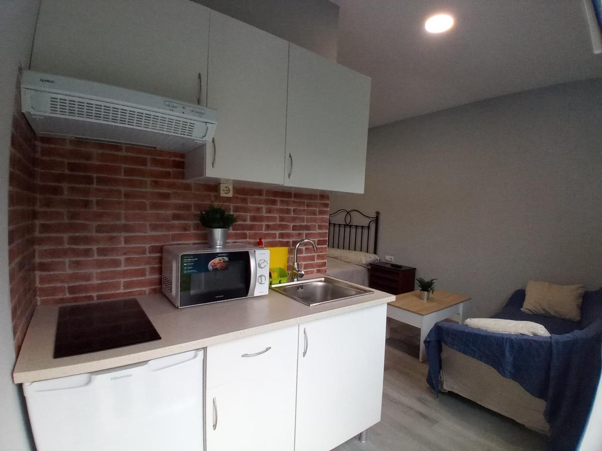 Estudios El Puntual De Romillo Luaran gambar