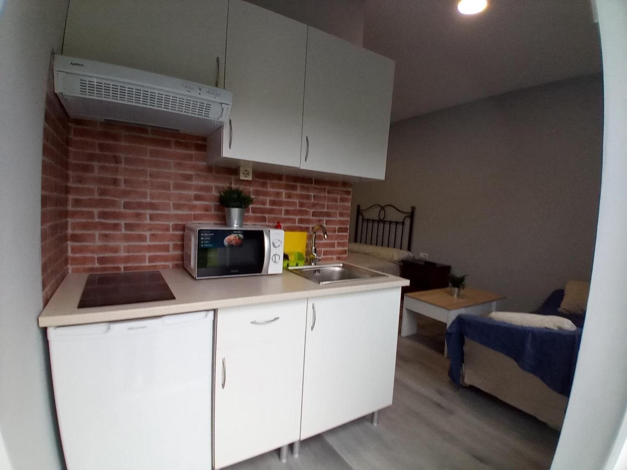Estudios El Puntual De Romillo Luaran gambar