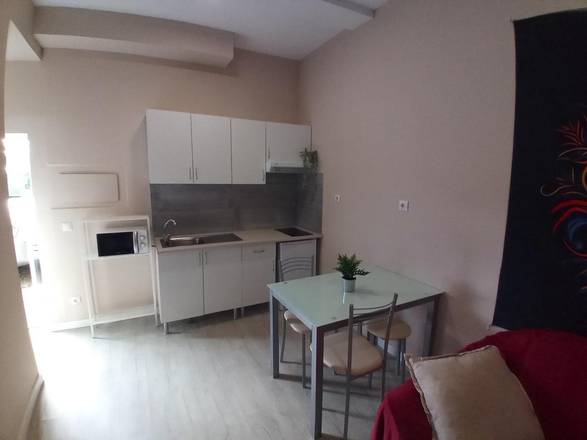 Estudios El Puntual De Romillo Luaran gambar