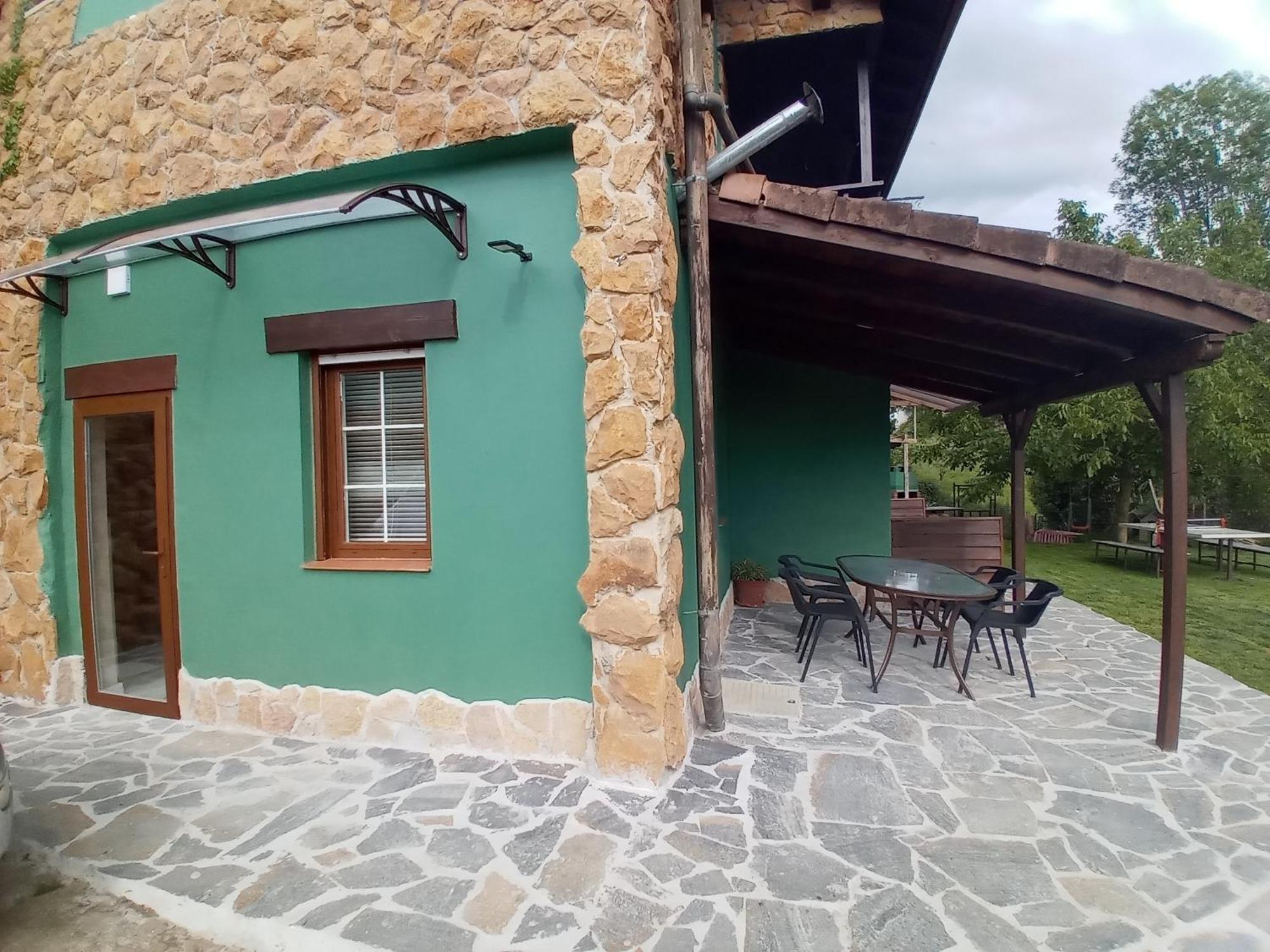 Estudios El Puntual De Romillo Luaran gambar